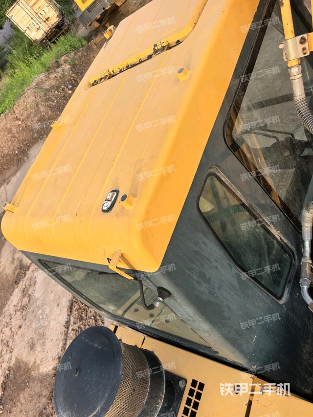 驾驶室顶部俯视（上车部件）