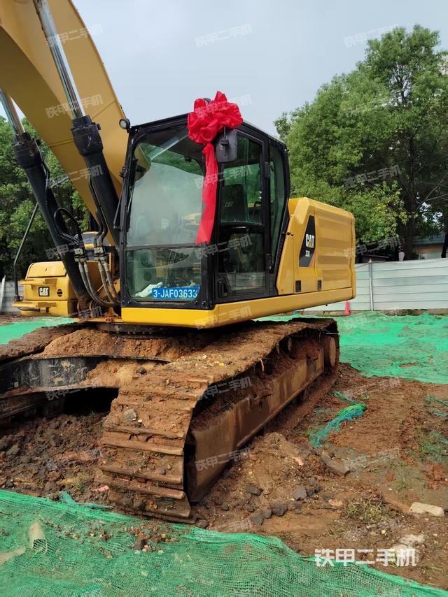 发动机整体俯视(整机外观) 发动机整体俯视(整机外观)
