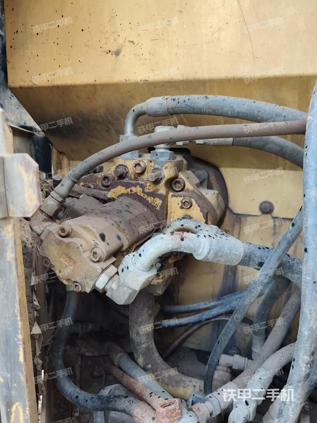 液压泵室（大件舱室）