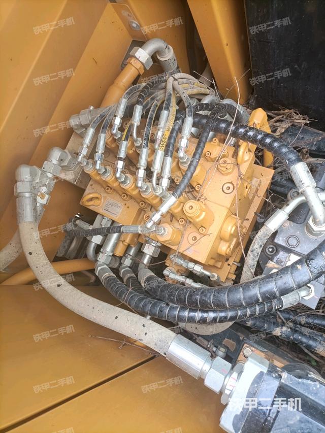 分配阀(上车部件) 分配阀(上车部件)