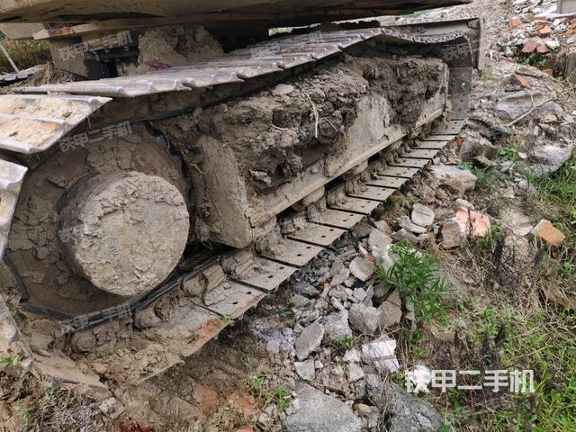 右侧履带整体 (行走机构) 右侧履带整体 (行走机构)