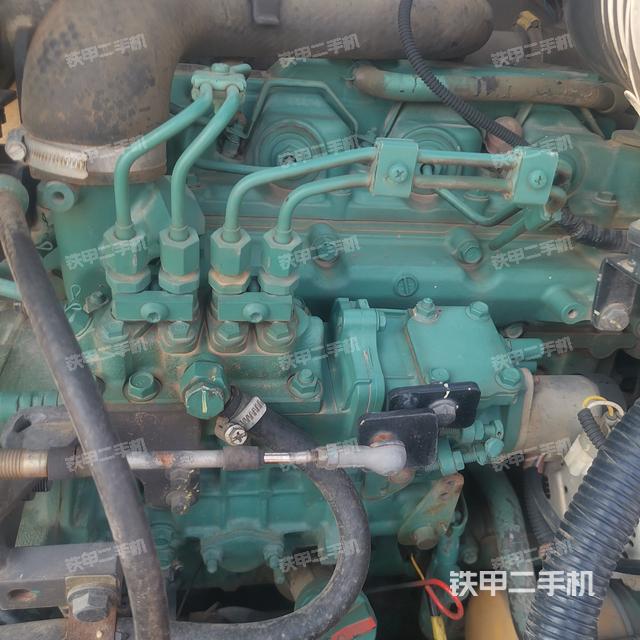 发动机整体俯视（整机外观）