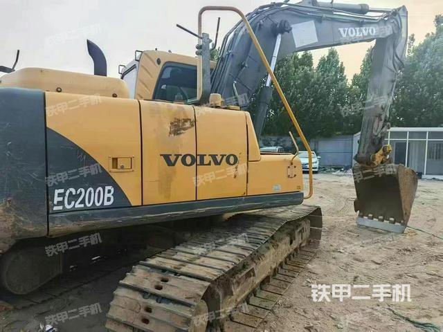 整机右后45°(整机外观) 整机右后45°(整机外观)