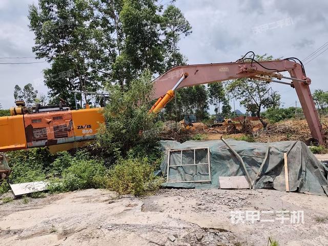 大臂根部 斜视（工作和回转装置）