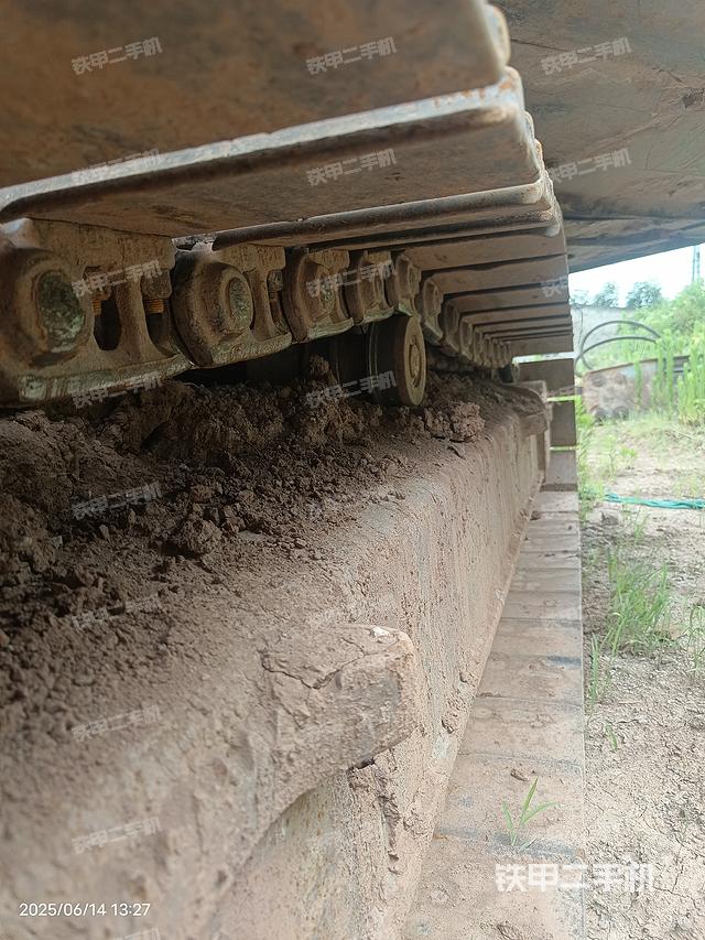 单侧履带整体（整机外观）