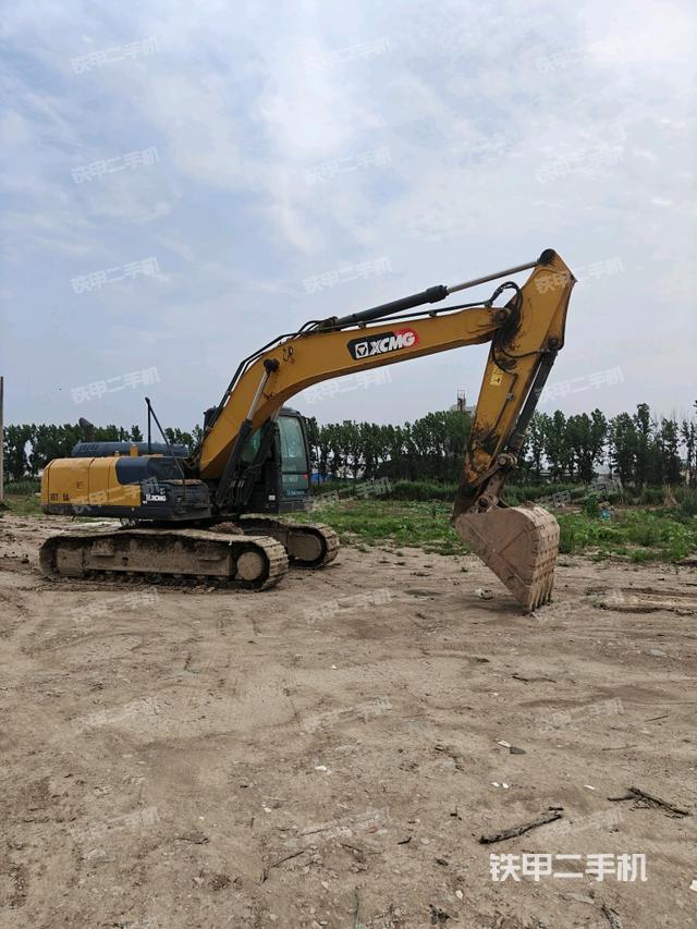 右前45(整机外观) 右前45(整机外观)