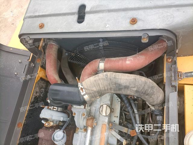 水箱+風扇特寫（上車部件）