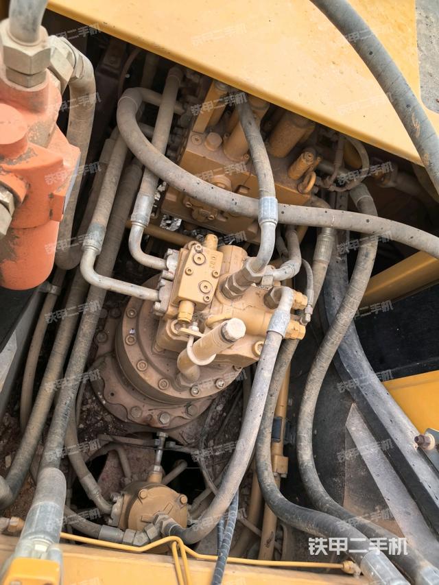 回转马达(上车部件) 回转马达(上车部件)