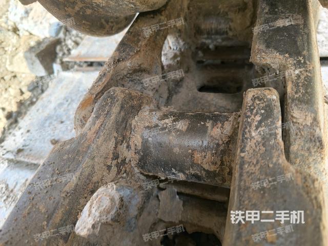 左驱动轮(行走机构) 左驱动轮(行走机构)