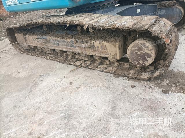 右側(cè)履帶整體（行走機(jī)構(gòu)）