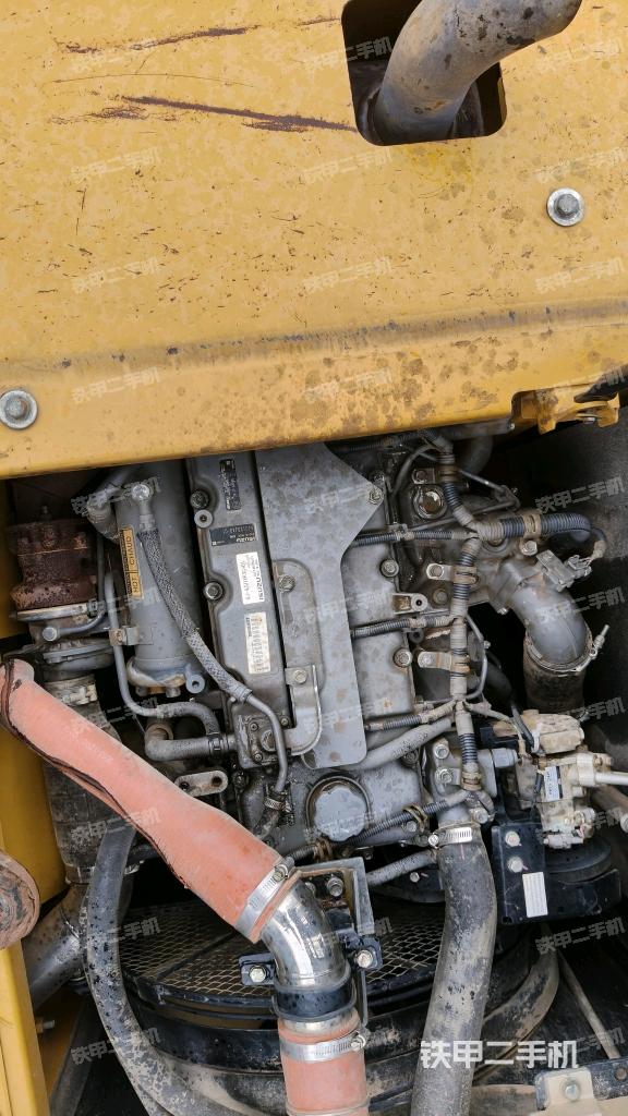 发动机整体俯视(整机外观) 发动机整体俯视(整机外观)