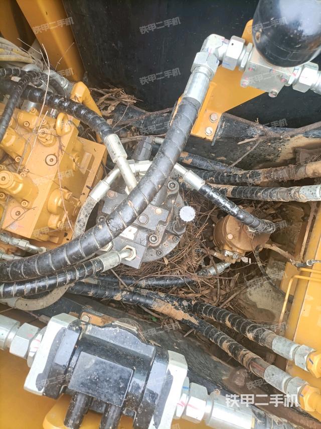 回转马达(上车部件) 回转马达(上车部件)