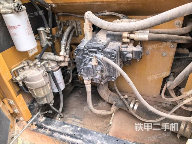 液压泵斜45 左(大件舱室) 液压泵斜45 左(大件舱室)