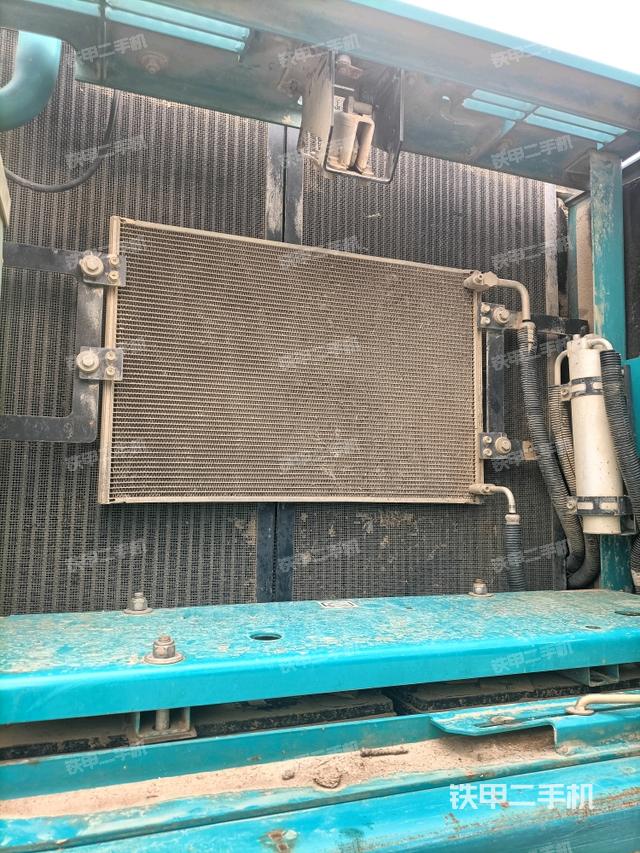 散熱器正面（大件艙室）