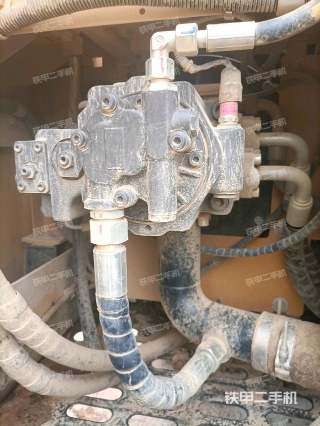 液压泵室(大件舱室) 液压泵室(大件舱室)