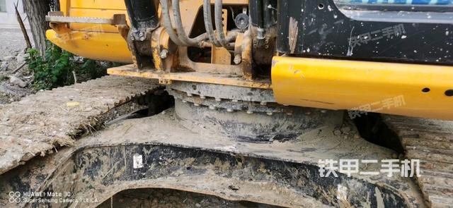 駕駛室整體（整機(jī)外觀）