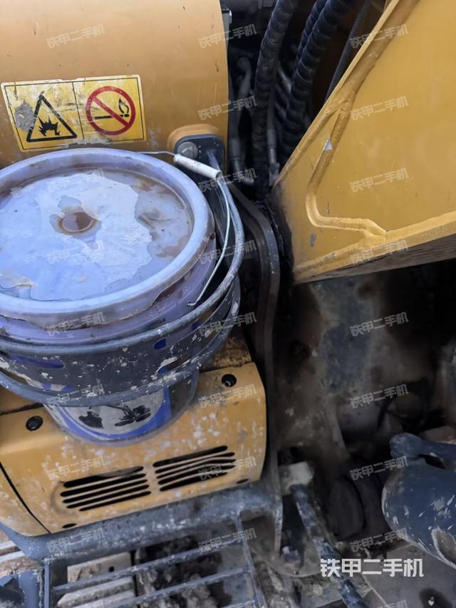 大臂根部 斜(工作和回转装置) 大臂根部 斜(工作和回转装置)