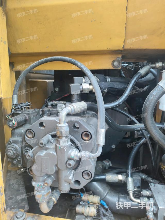 液壓泵室（大件艙室）