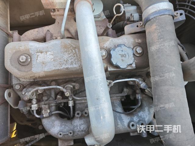 增压器特写(上车部件) 增压器特写(上车部件)