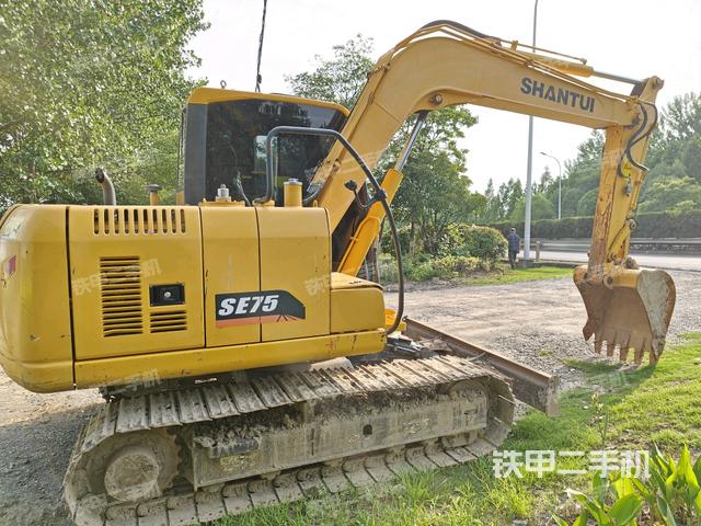 右后45（整機(jī)外觀）