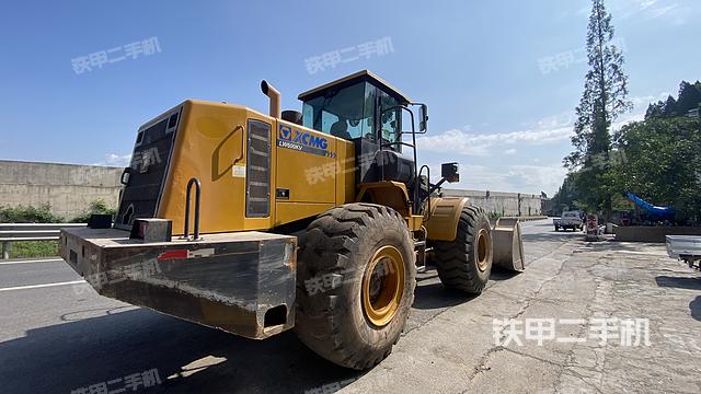 整机右后45°(整机外观及大件) 整机右后45°(整机外观及大件)