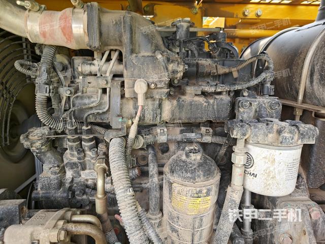 回轉(zhuǎn)馬達(dá)（上車部件）