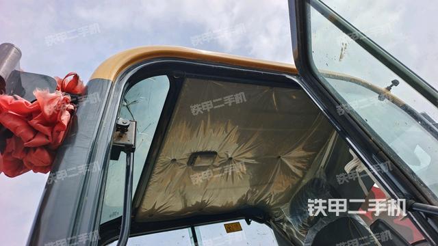 顶棚整体（驾驶室部分）