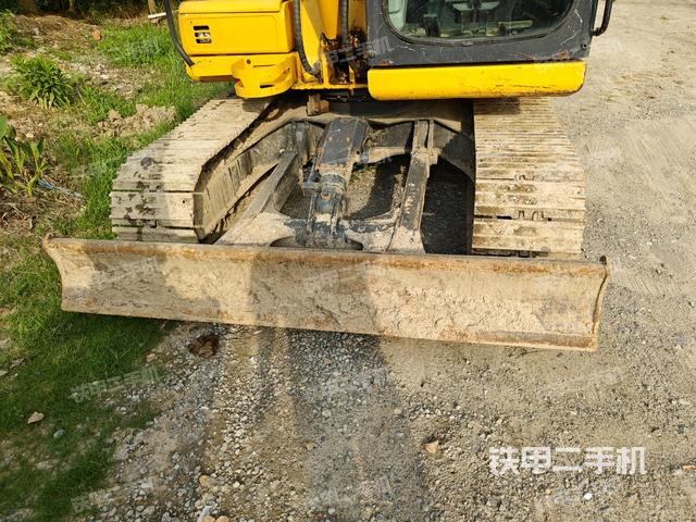 小臂整體左后（工作和回轉(zhuǎn)裝置）