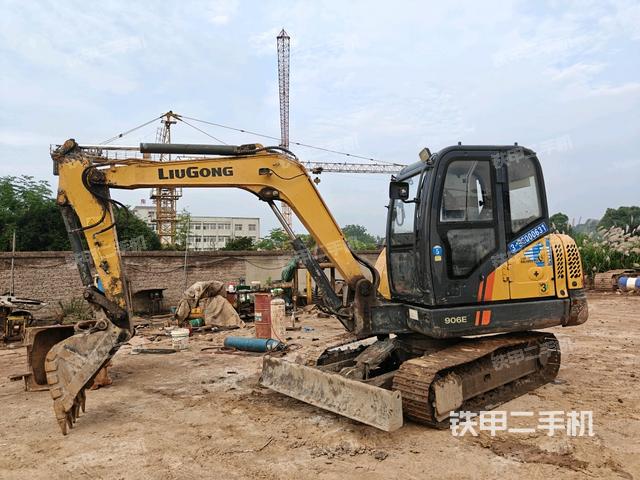 柳工CLG906E挖掘機
