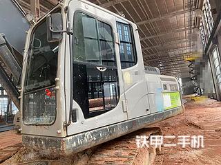 中联重科ZE200E-10挖掘机实拍图片