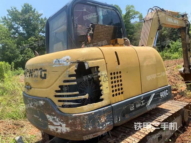 整机右后45°(整机外观) 整机右后45°(整机外观)