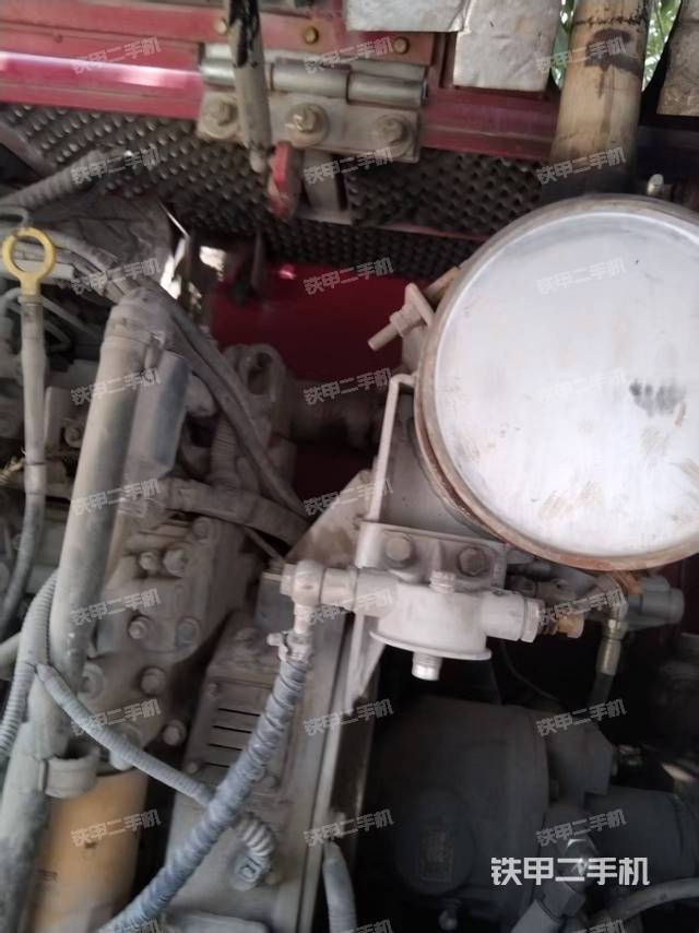 发动机整体俯视(整机外观) 发动机整体俯视(整机外观)