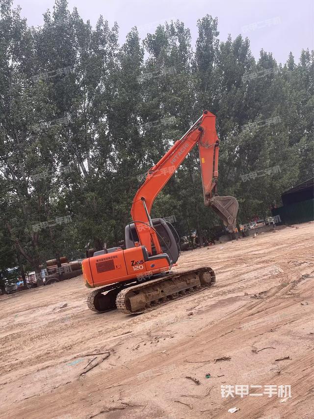 整机右后45°(整机外观) 整机右后45°(整机外观)