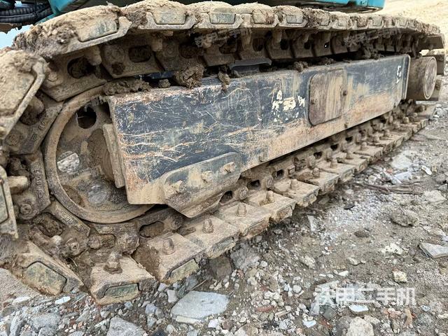 单侧履带整体（整机外观）