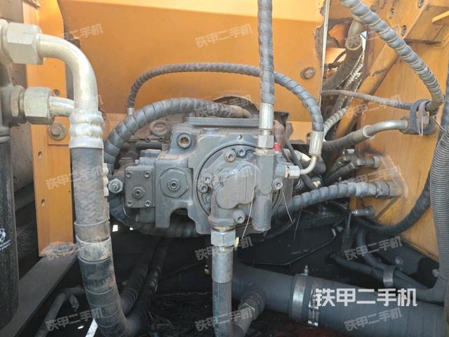 液压泵斜45 右(大件舱室) 液压泵斜45 右(大件舱室)