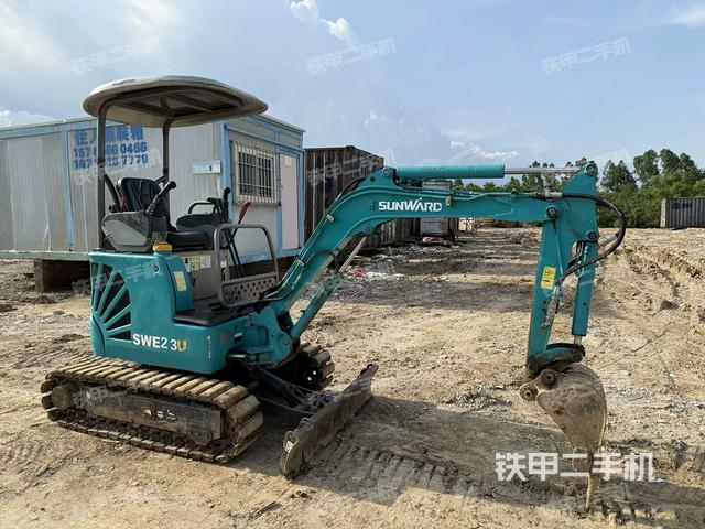 整机右后45°（整机外观）