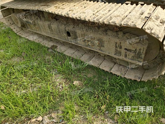 左側(cè)行走馬達(dá)蓋板（行走機(jī)構(gòu)）