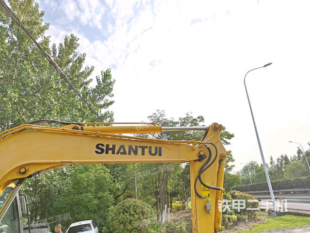 小臂整體右前（工作和回轉(zhuǎn)裝置）