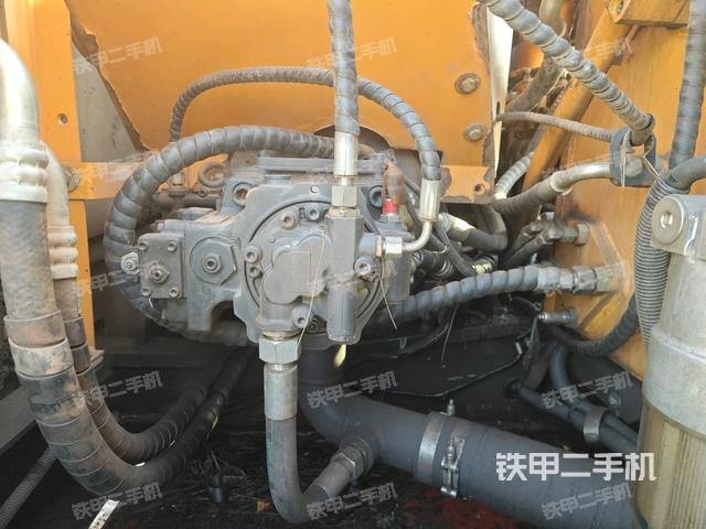 液压泵斜45 左(大件舱室) 液压泵斜45 左(大件舱室)