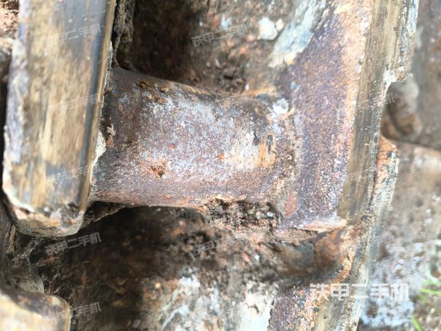 左侧履带整体 (行走机构) 左侧履带整体 (行走机构)