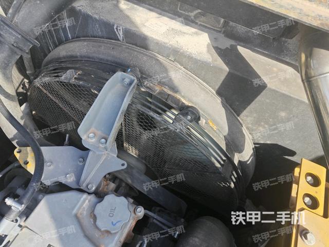 水箱+风扇特写(上车部件) 水箱+风扇特写(上车部件)