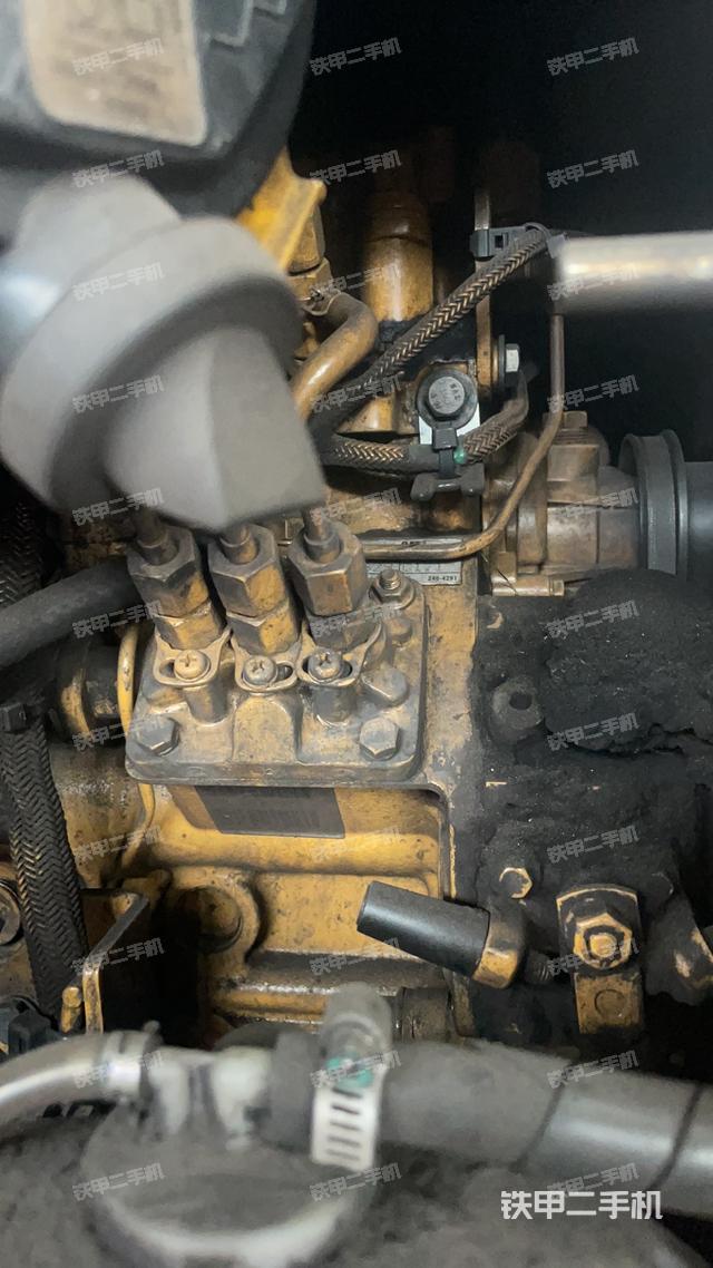 发动机整体俯视（整机外观）