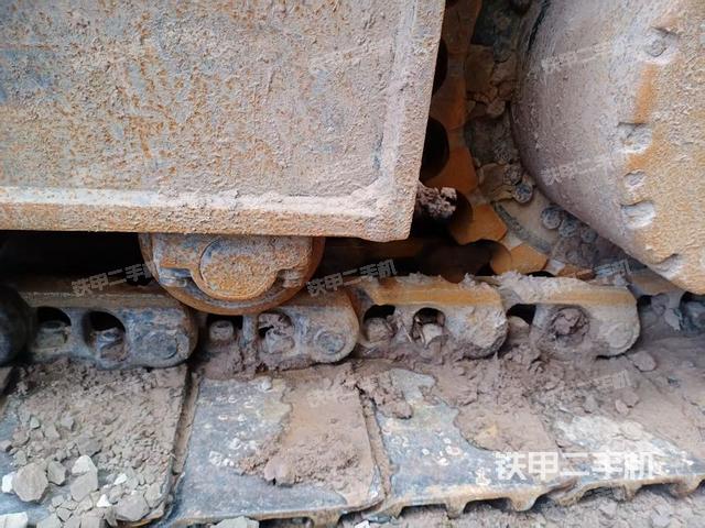 单侧履带整体（整机外观）