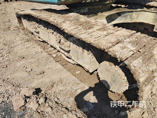 左側(cè)履帶整體?（行走機(jī)構(gòu)）