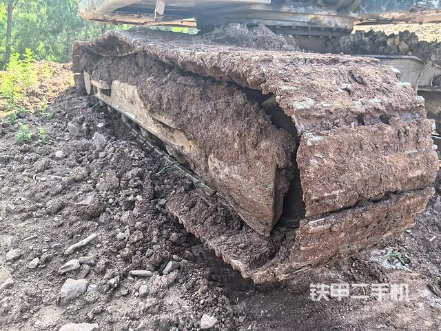 单侧履带整体（整机外观）