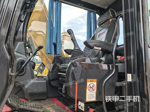 小时表(驾驶室部分) 小时表(驾驶室部分)