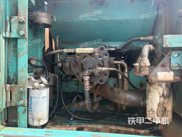 散热器正面(大件舱室) 散热器正面(大件舱室)