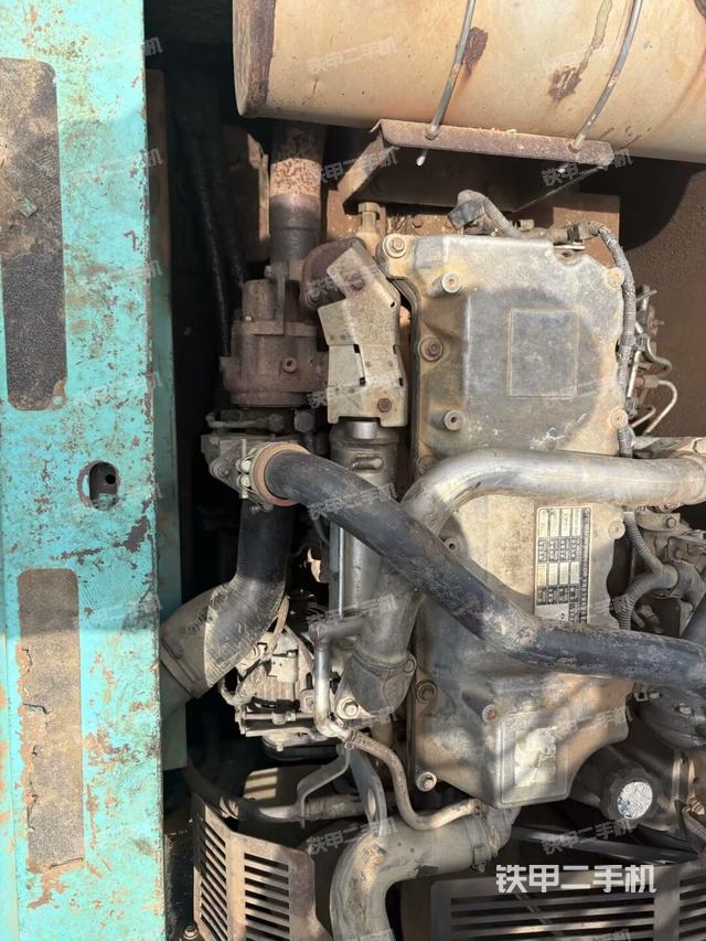 增压器特写(上车部件) 增压器特写(上车部件)