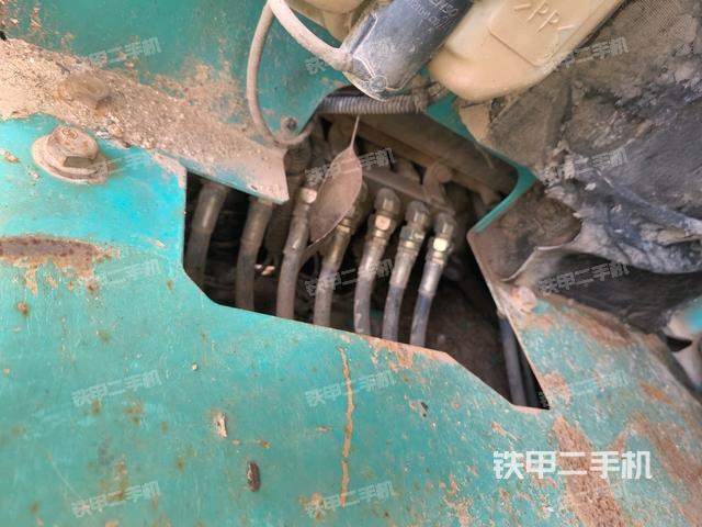 液压泵斜45 右(大件舱室) 液压泵斜45 右(大件舱室)