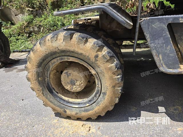 单侧履带整体（整机外观）